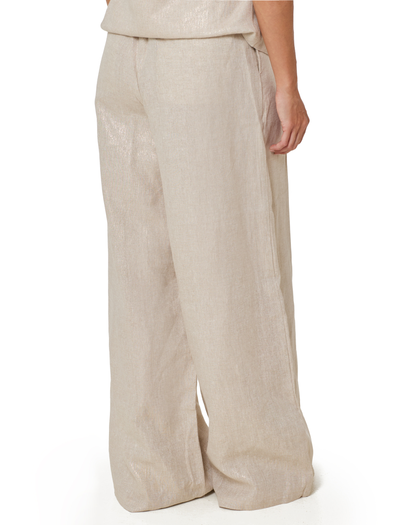 ΓΥΝΑΙΚΕΙΟ ΠΑΝΤΕΛΟΝΙ  2