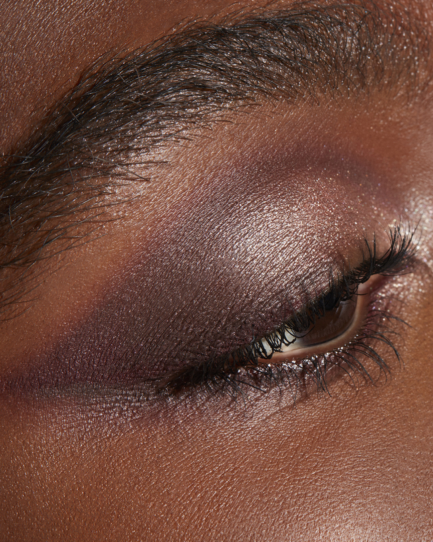 CONNECT IN COLOUR EYE SHADOW PALETTE: EMBEDDED IN BURGUNDY 7