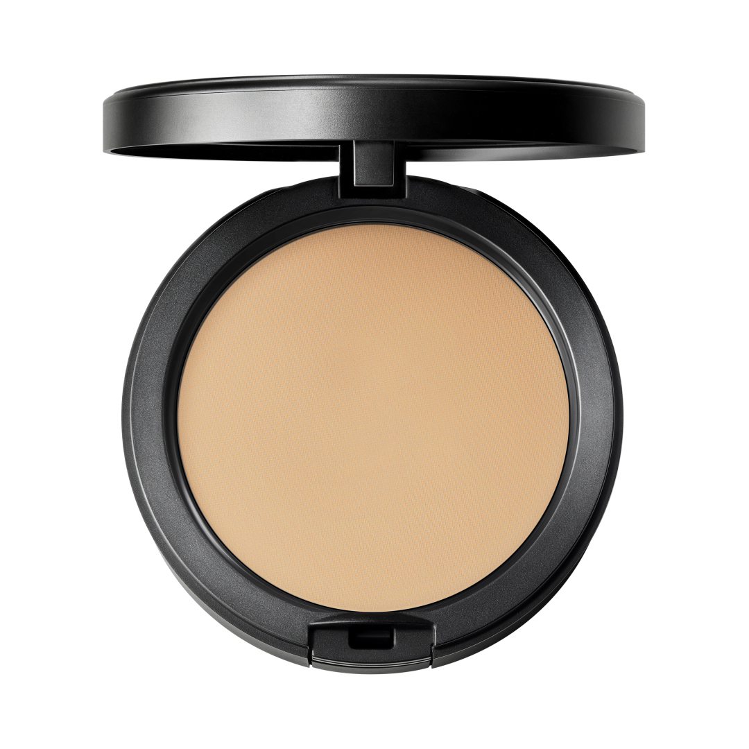 STUDIO FIX POWDER PLUS FOUNDATION 3