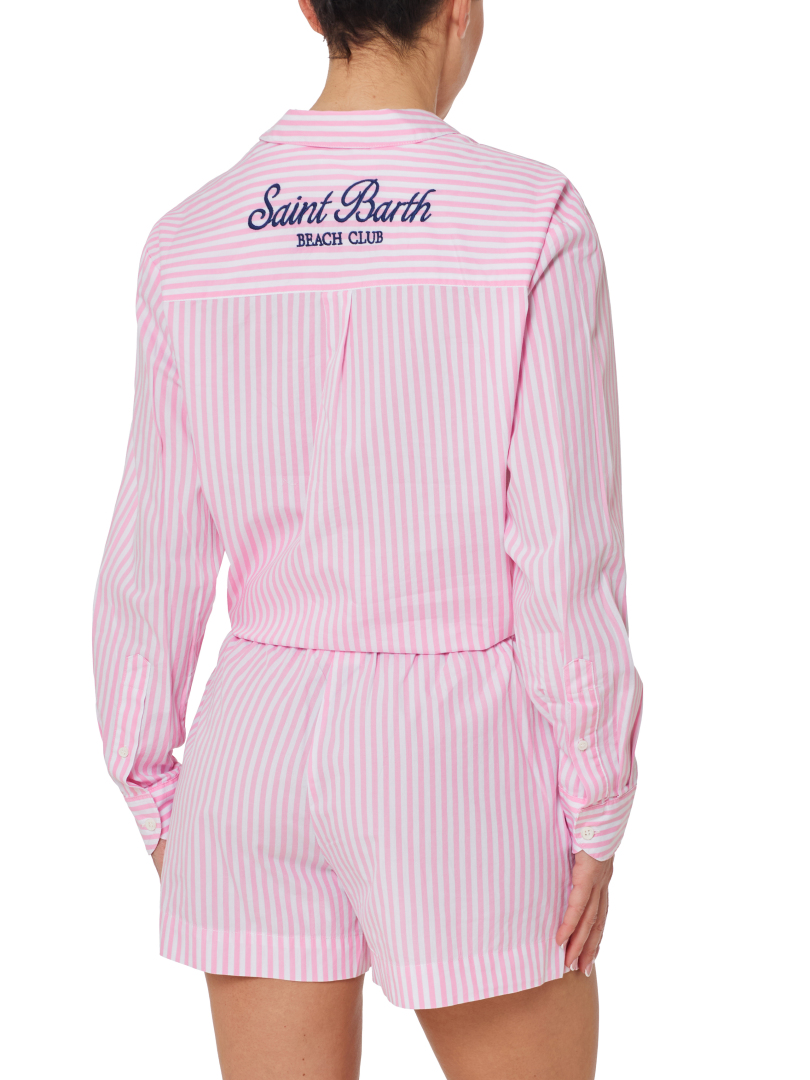 ΓΥΝΑΙΚΕΙΟ ΠΟΥΚΑΜΙΣΟ 3