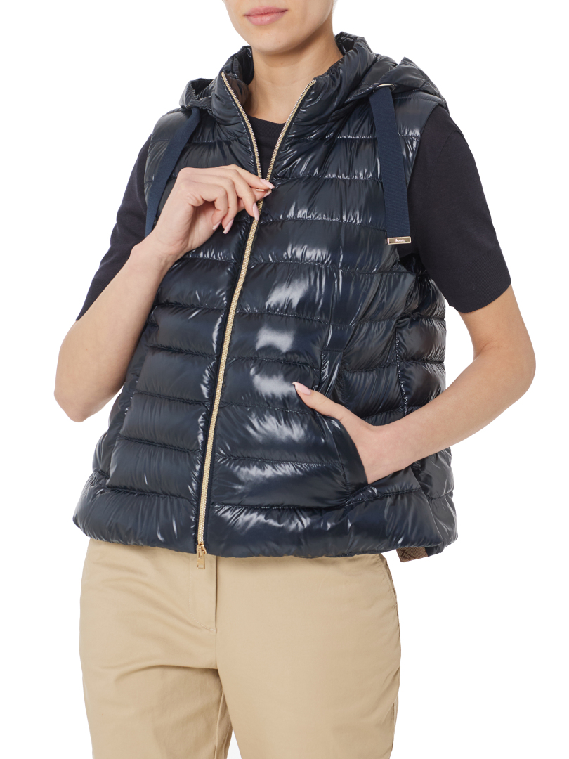 ΓΥΝΑΙΚΕΙΟ ΑΜΑΝΙΚΟ ΜΠΟΥΦΑΝ 1