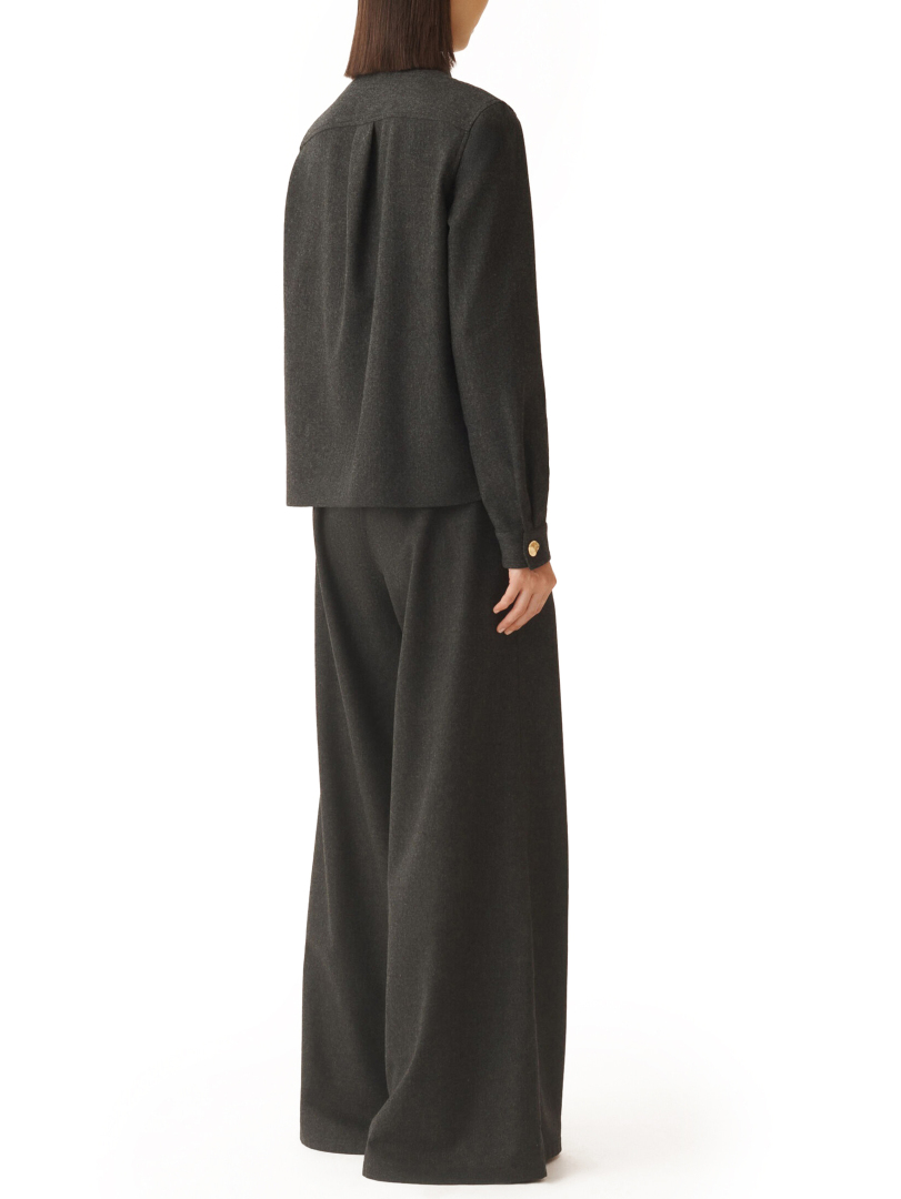 ΓΥΝΑΙΚΕΙΟ ΠΟΥΚΑΜΙΣΟ  2