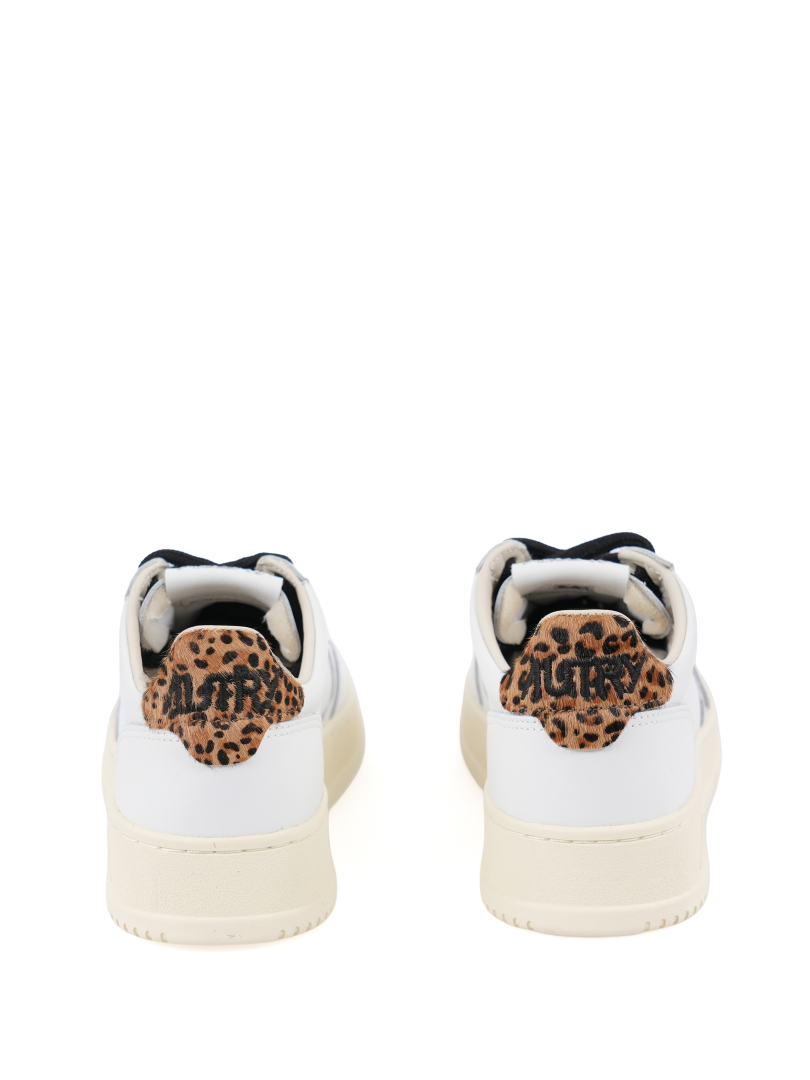 ΓΥΝΑΙΚΕΙΑ SNEAKERS 2