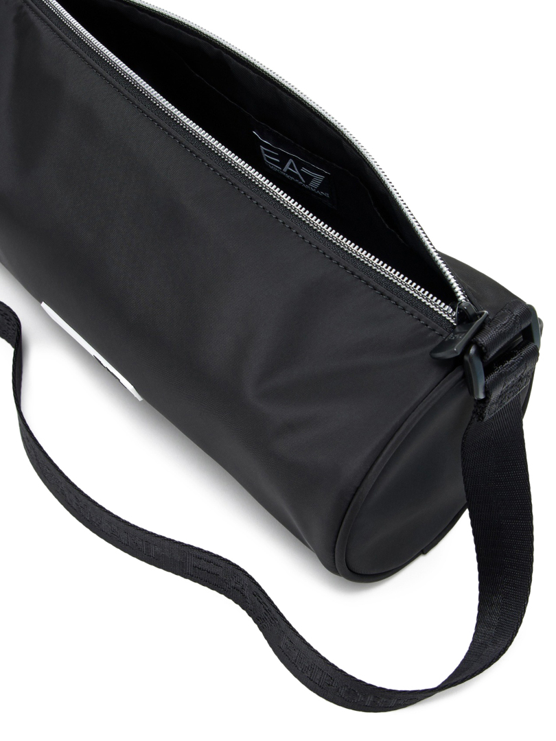 ΓΥΝΑΙΚΕΙΑ ΤΣΑΝΤΑ ΧΙΑΣΤΙ 2