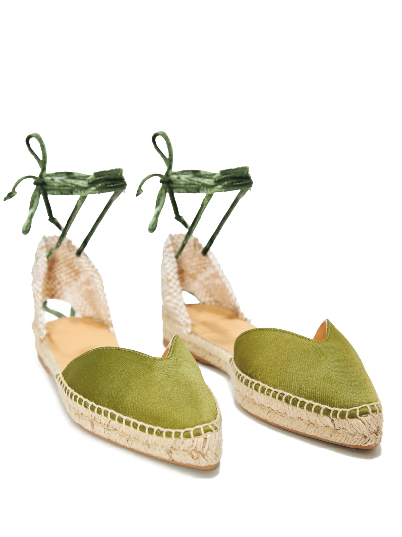 ΓΥΝΑΙΚΕΙΕΣ ΕΣΠΑΝΤΡΙΓΙΕΣ 1