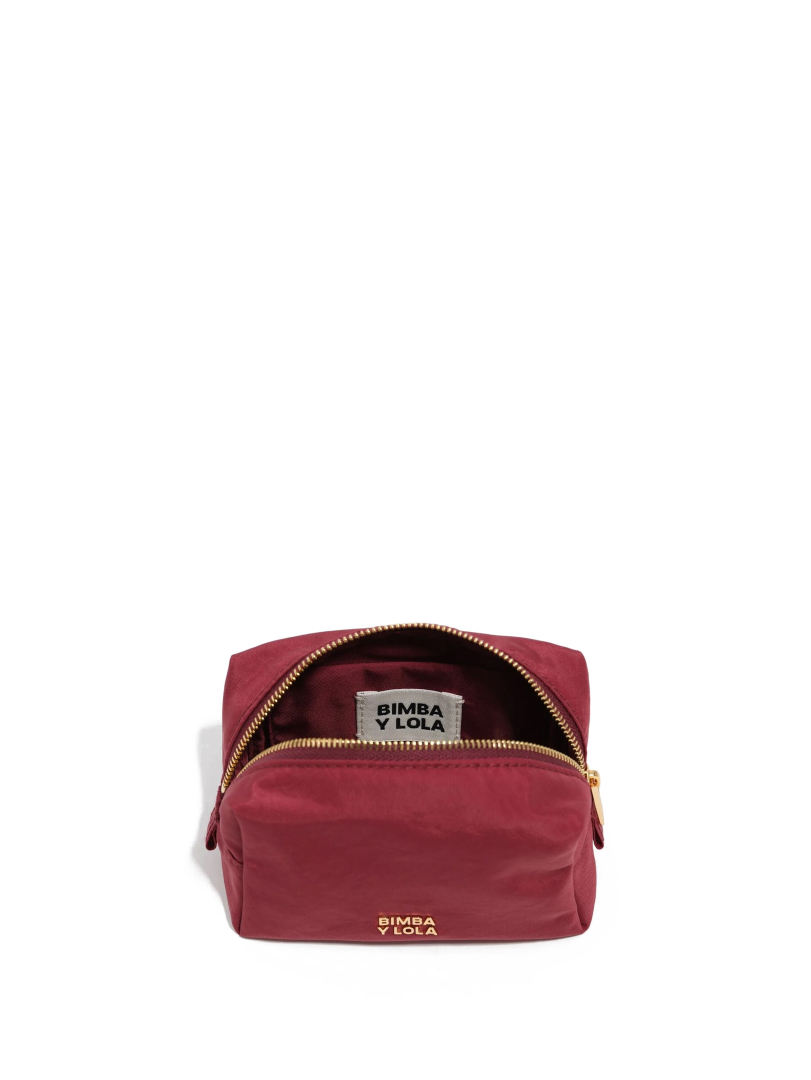 ΓΥΝΑΙΚΕΙΟ ΝΕΣΕΣΕΡ 2