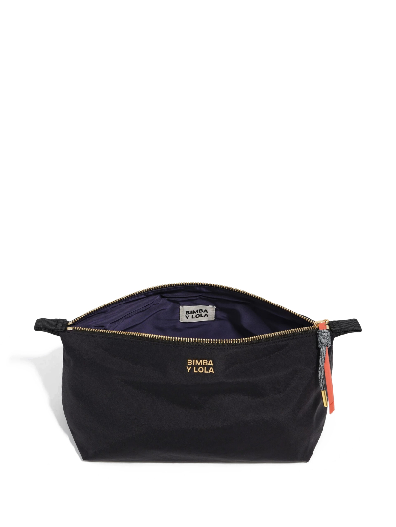 ΓΥΝΑΙΚΕΙΟ ΝΕΣΕΣΕΡ 2