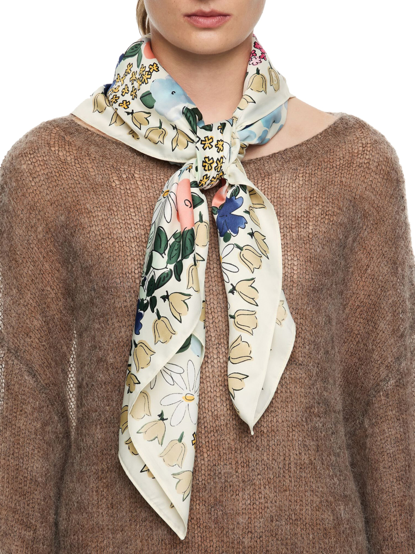 ΓΥΝΑΙΚΕΙΟ ΦΟΥΛΑΡΙ 1