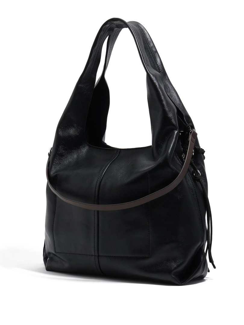 ΓΥΝΑΙΚΕΙΑ ΤΣΑΝΤΑ ΩΜΟΥ 1