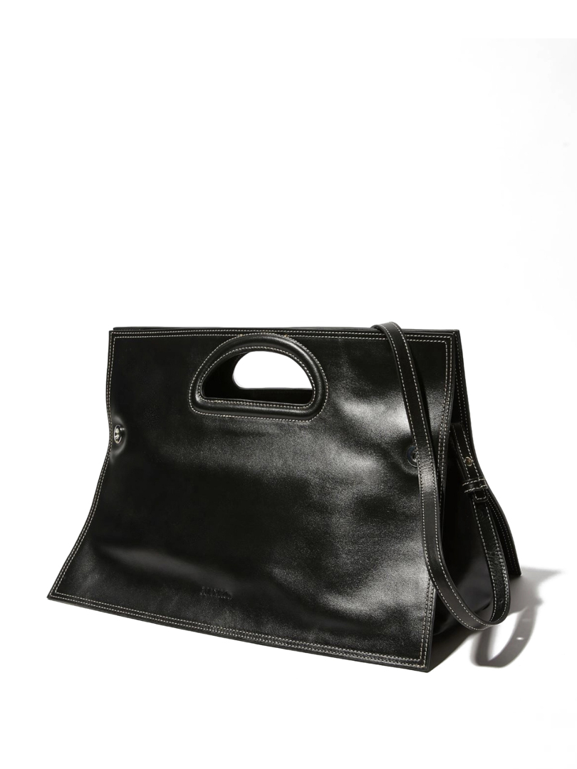 ΓΥΝΑΙΚΕΙΑ ΤΣΑΝΤΑ ΧΕΙΡΟΣ 0