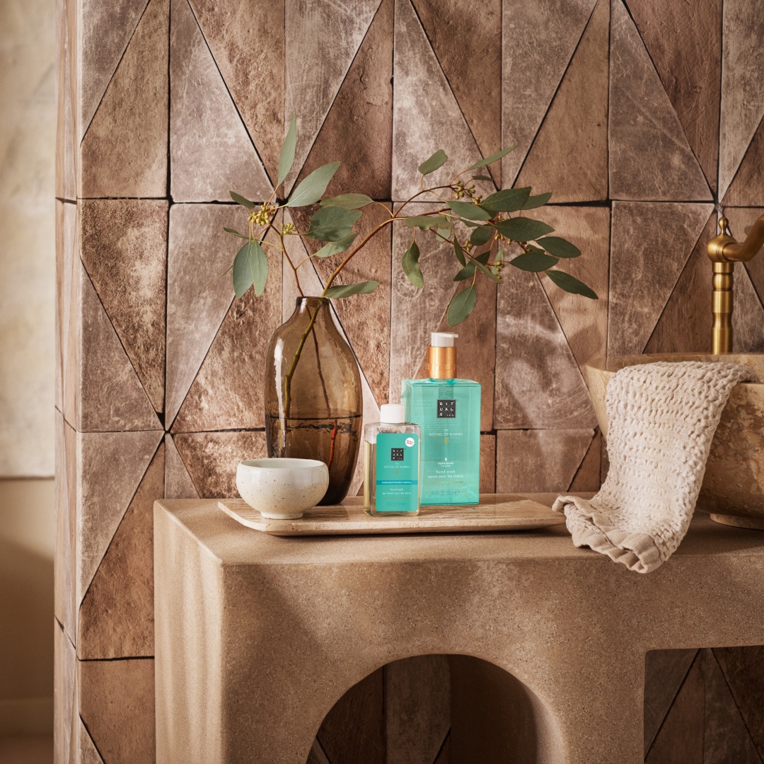 THE RITUAL OF KARMA HAND WASH CONCENTRATED REFILL 2