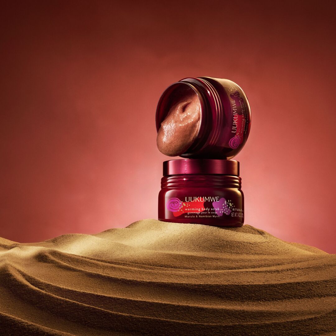UUKUMWE WARMING BODY SCRUB 1