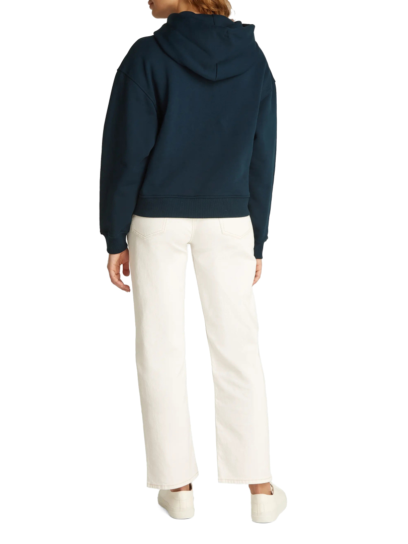 ΓΥΝΑΙΚΕΙΟ ΦΟΥΤΕΡ 2