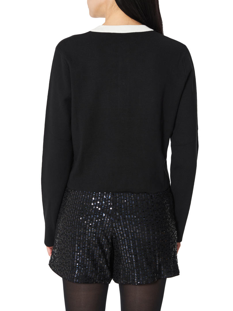 ΓΥΝΑΙΚΕΙΑ ΠΛΕΚΤΗ ΖΑΚΕΤΑ 2