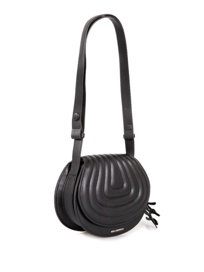 ΓΥΝΑΙΚΕΙΑ ΤΣΑΝΤΑ ΧΙΑΣΤΙ 2