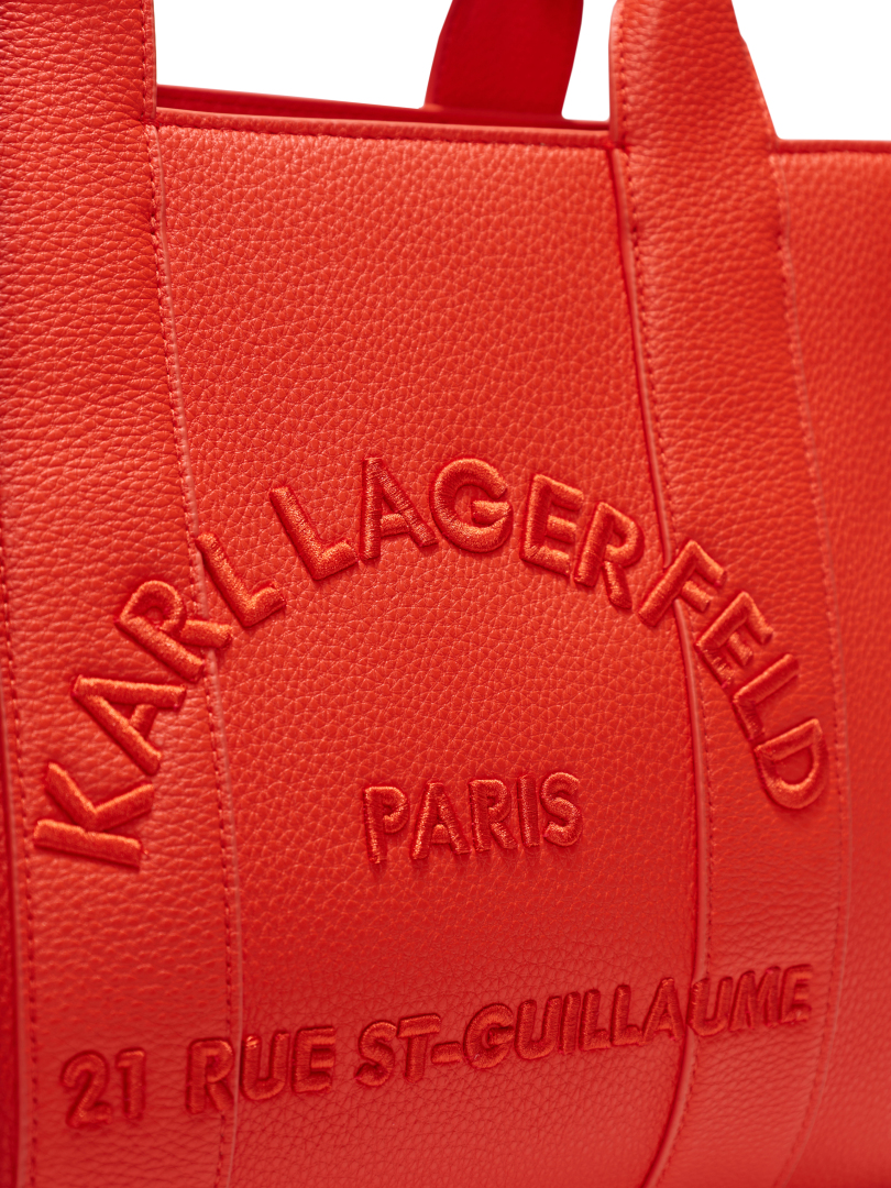 ΓΥΝΑΙΚΕΙΑ ΤΣΑΝΤΑ ΧΕΙΡΟΣ  3