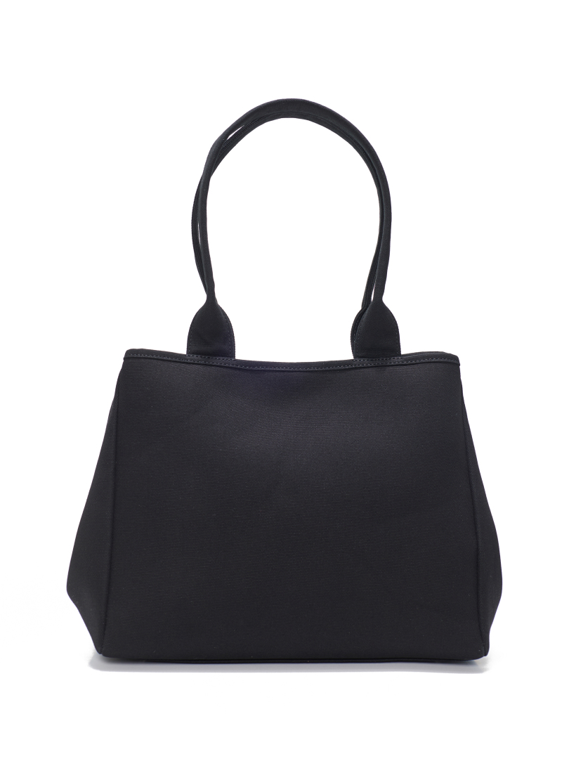 ΓΥΝΑΙΚΕΙΑ ΤΣΑΝΤΑ ΩΜΟΥ  1