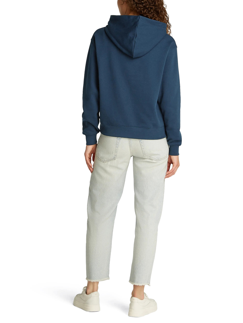 ΓΥΝΑΙΚΕΙΟ ΦΟΥΤΕΡ 2