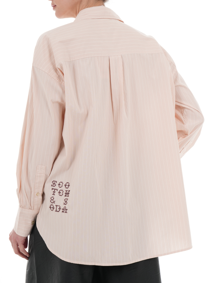 ΓΥΝΑΙΚΕΙΟ ΠΟΥΚΑΜΙΣΟ 2