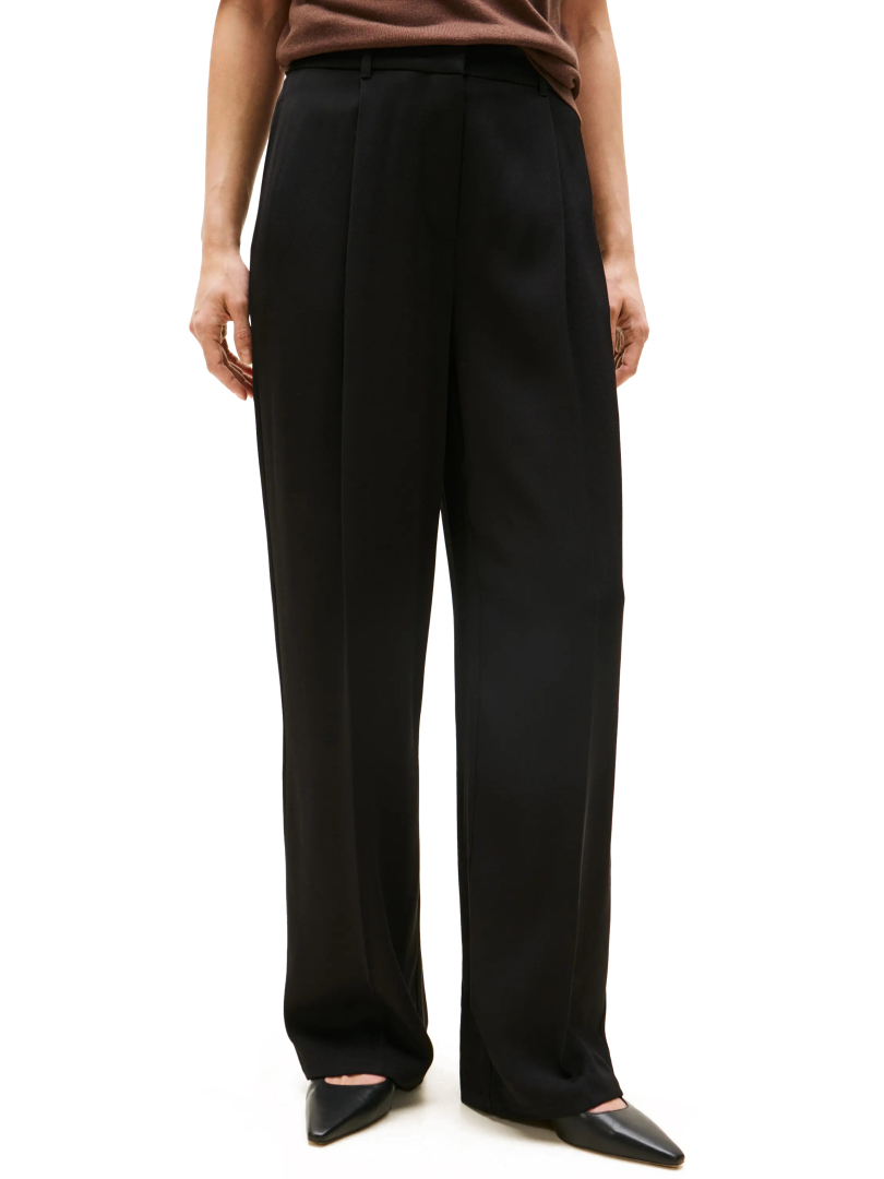 ΓΥΝΑΙΚΕΙΟ ΠΑΝΤΕΛΟΝΙ 1