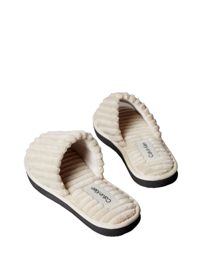 ΓΥΝΑΙΚΕΙΕΣ ΠΑΝΤΟΦΛΕΣ 2