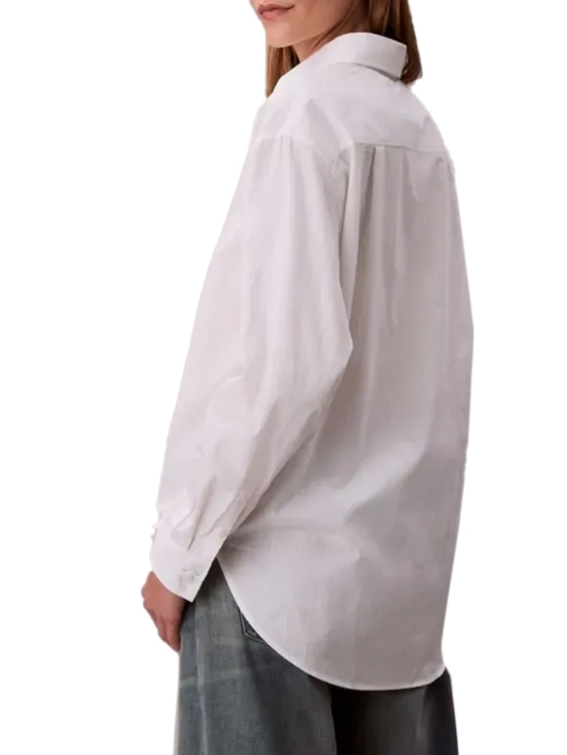 ΓΥΝΑΙΚΕΙΟ ΠΟΥΚΑΜΙΣΟ 2