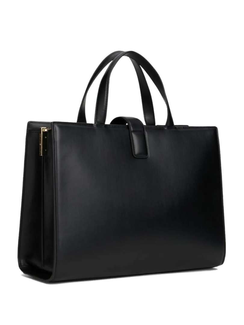 ΓΥΝΑΙΚΕΙΑ ΤΣΑΝΤΑ ΧΕΙΡΟΣ 1