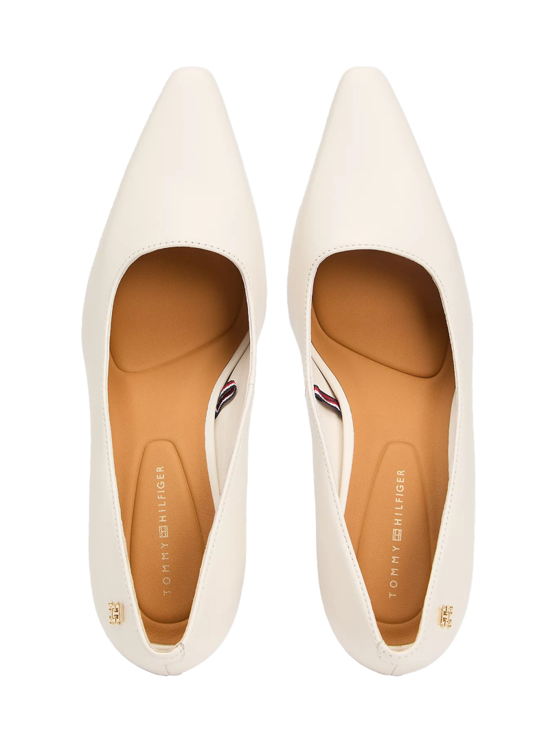 ΓΥΝΑΙΚΕΙΕΣ ΨΗΛΟΤΑΚΟΥΝΕΣ ΓΟΒΕΣ 2