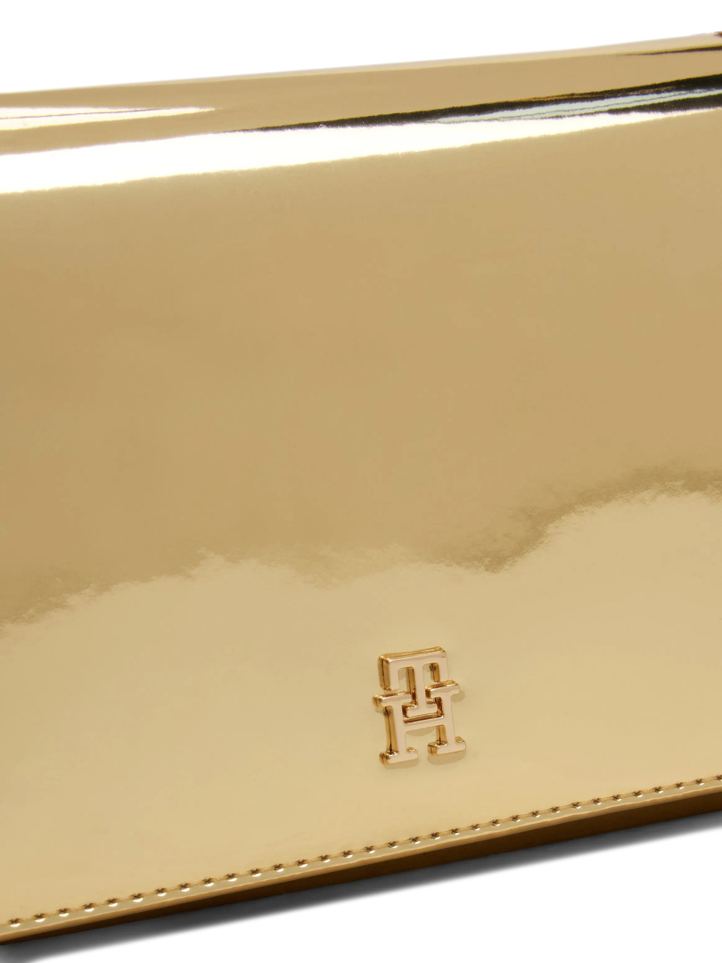 ΓΥΝΑΙΚΕΙΑ ΤΣΑΝΤΑ ΧΕΙΡΟΣ ΜΕ ΙΜΑΝΤΑ 3