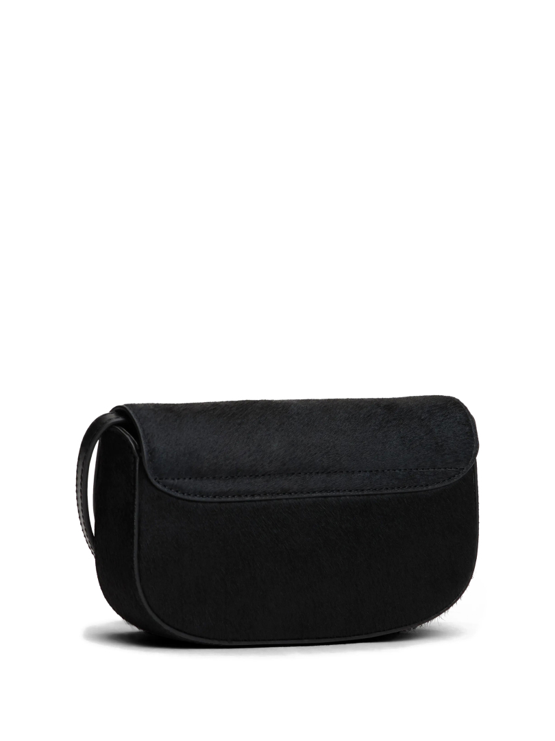 ΓΥΝΑΙΚΕΙΑ ΔΕΡΜΑΤΙΝΗ ΤΣΑΝΤΑ ΧΙΑΣΤΙ 1