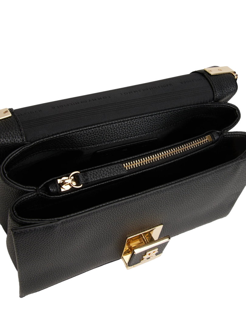 ΓΥΝΑΙΚΕΙΑ ΤΣΑΝΤΑ ΧΙΑΣΤΙ 2