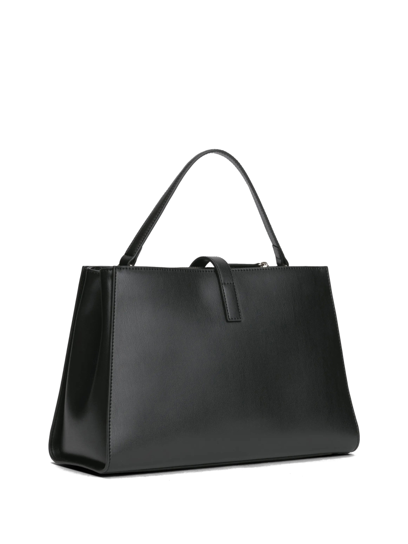 ΓΥΝΑΙΚΕΙΑ ΤΣΑΝΤΑ ΧΙΑΣΤΙ 1