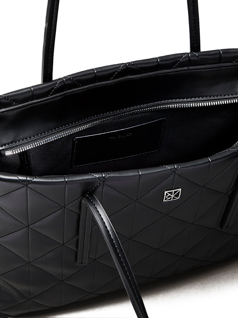 QUILTED SMALL TOTE 2