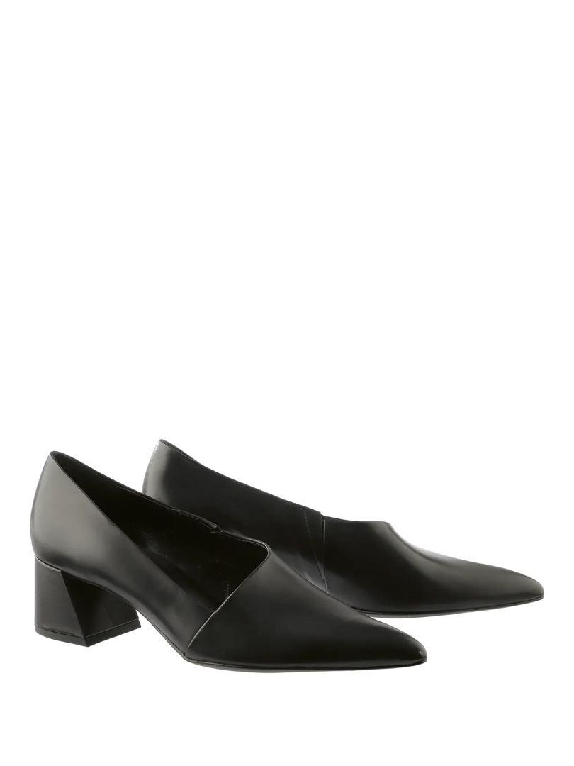 ΓΥΝΑΙΚΕΙΑ ΓΟΒΑ  1