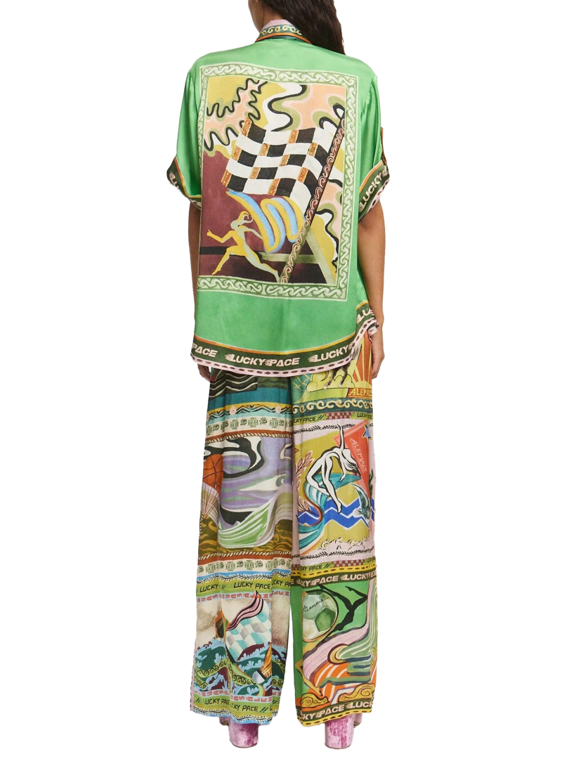 ΓΥΝΑΙΚΕΙΟ ΠΟΥΚΑΜΙΣΟ  2