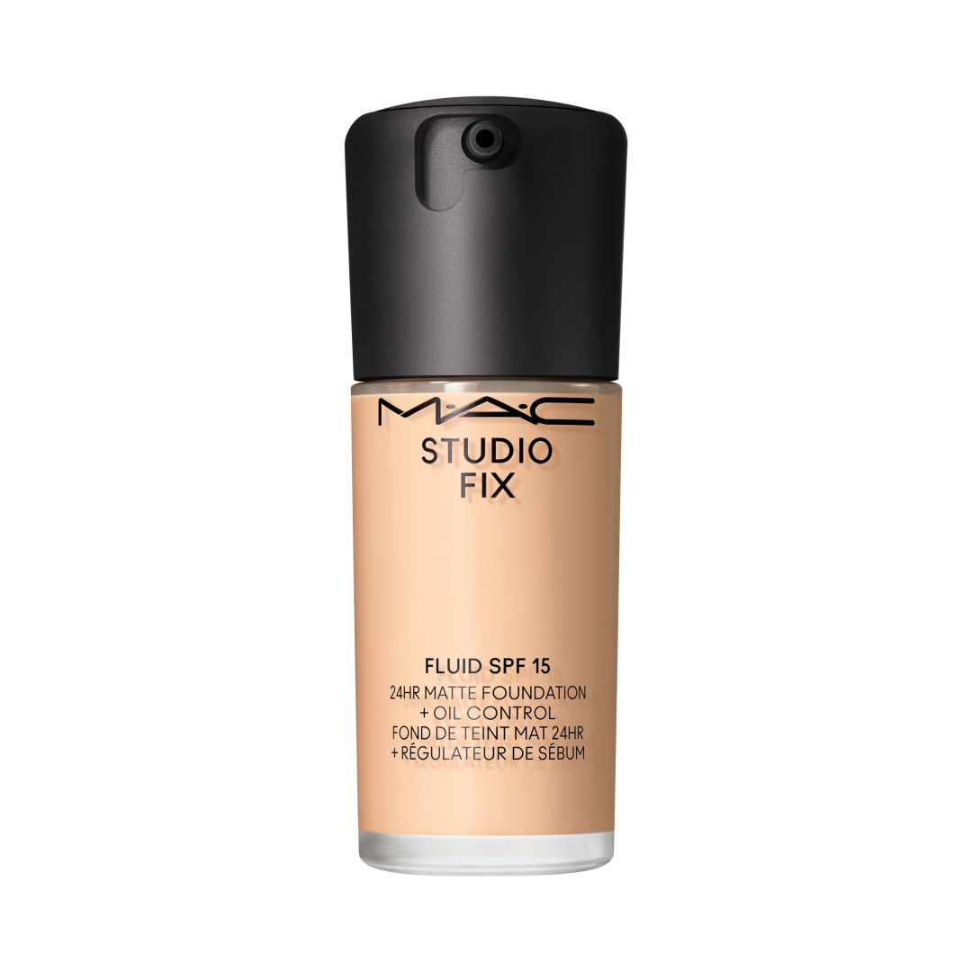 STUDIO FIX FLUID SPF 15 24HR MATTE FOUNDATION + OIL CONTROL  19