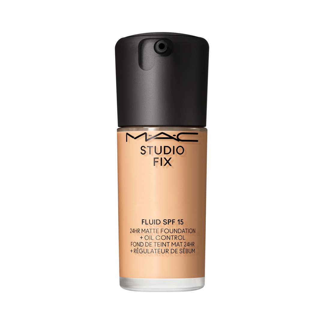 STUDIO FIX FLUID SPF 15 24HR MATTE FOUNDATION + OIL CONTROL  20