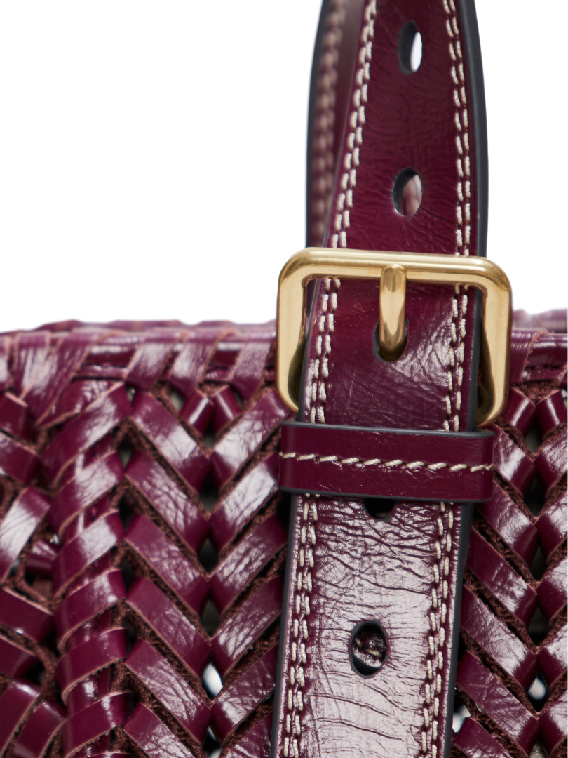 ΓΥΝΑΙΚΕΙΑ ΤΣΑΝΤΑ ΩΜΟΥ NEESON 1