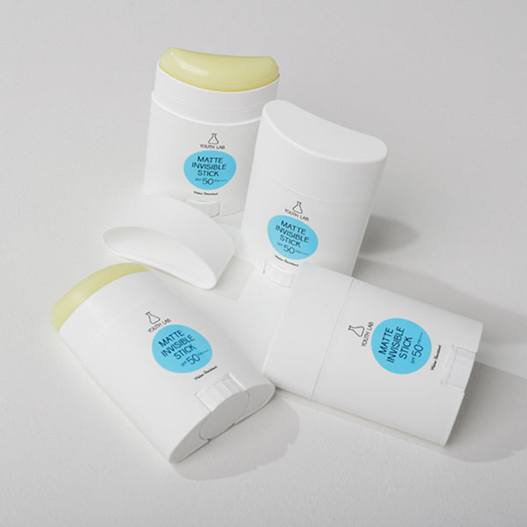 MATTE INVISIBLE STICK SPF 50 3