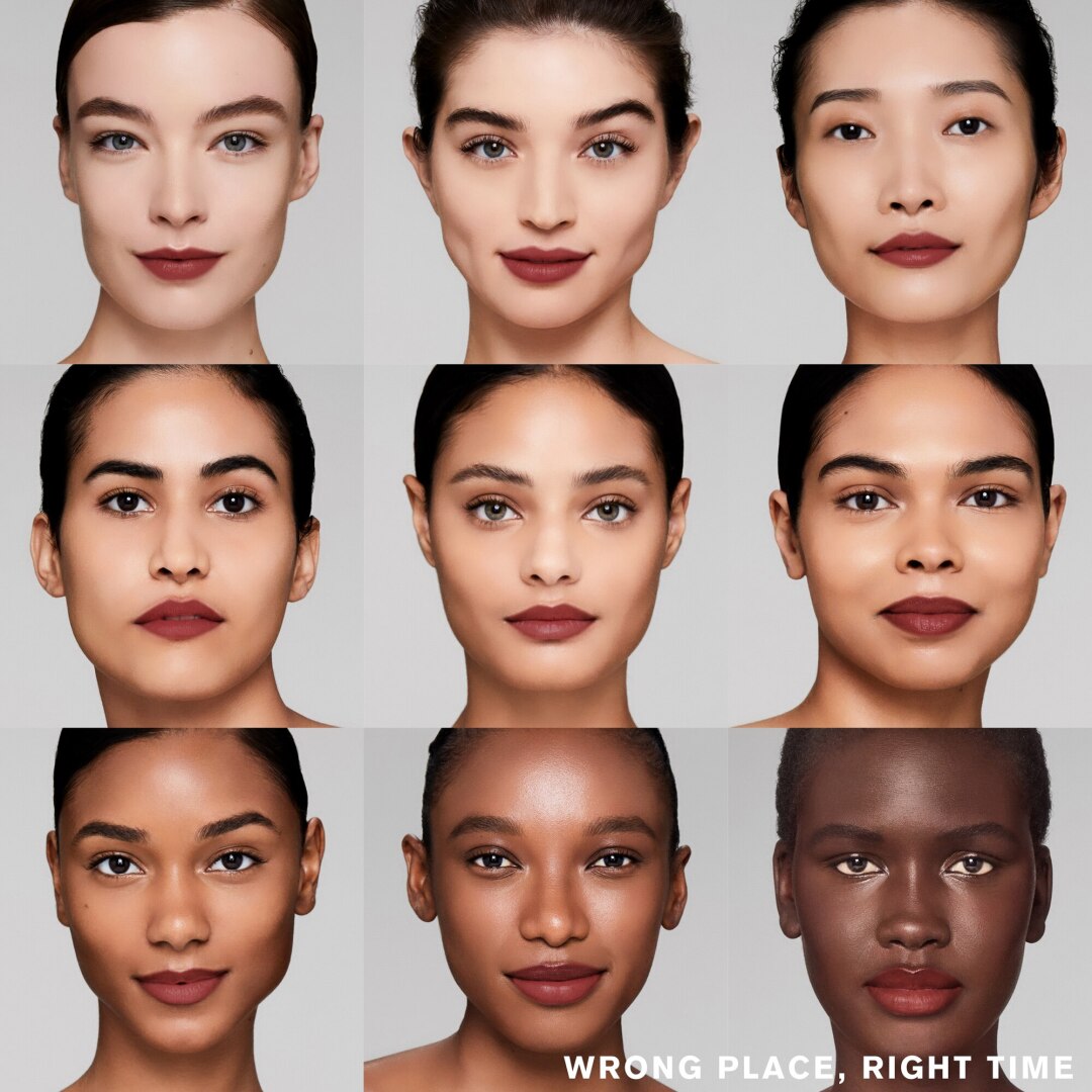 PURE COLOR EXPLICIT SILK MATTE LIPSTICK 4