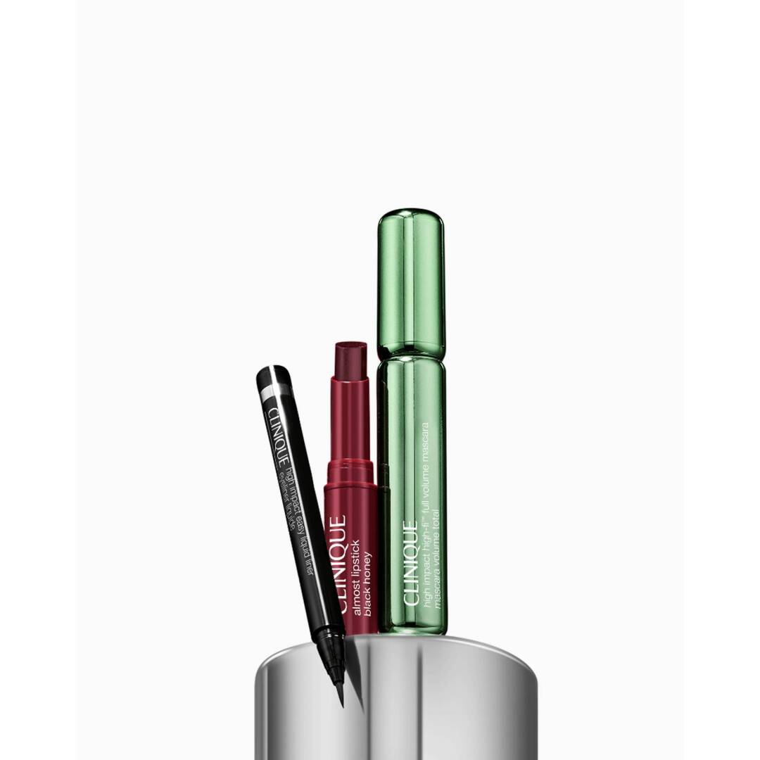 MAKEUP BAG MUST-HAVES SET 2