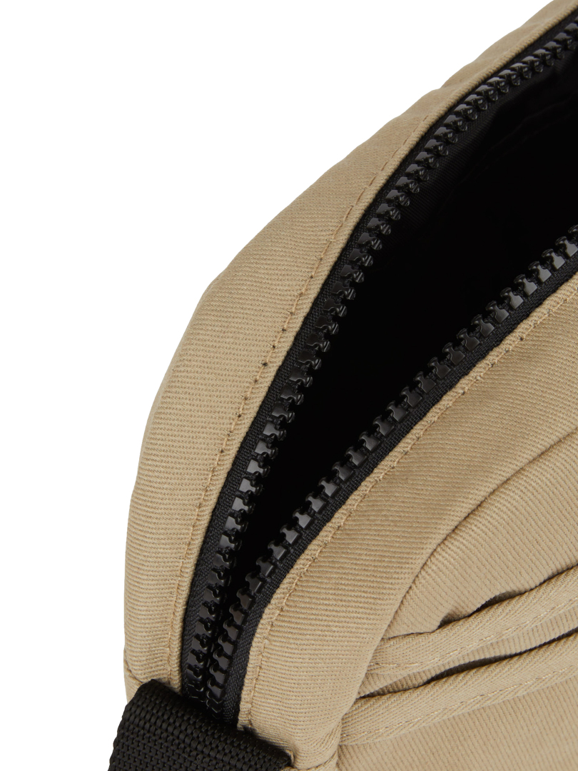 ΤΣΑΝΤΑ ΧΙΑΣΤΙ MOREAUVILLE MESSENGER 3