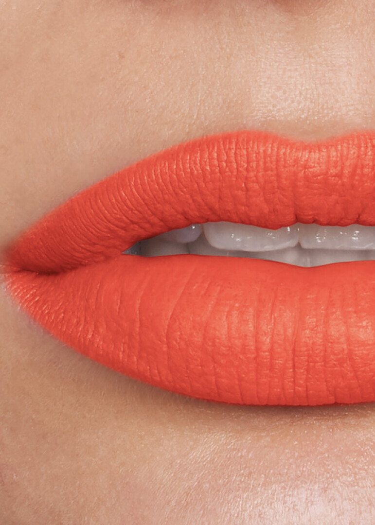 VELOUR EXTREME MATTE LIPSTICK 2