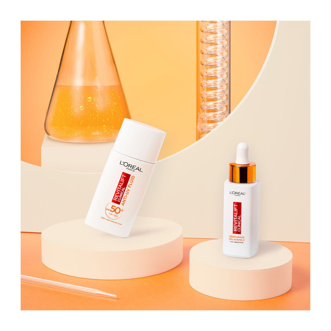 REVITALIFT CLINICAL VITAMIN C ΚΑΘΗΜΕΡΙΝΗ ΚΡΕΜΑ ΠΡΟΣΤΑΣΙΑΣ ΜΕ UV 12