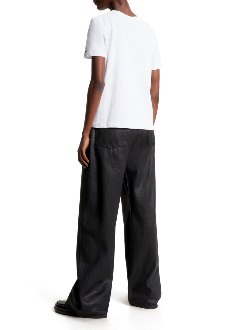 ΓΥΝΑΙΚΕΙΟ T-SHIRT ΜΕ ΛΟΓΟΤΥΠΟ 2