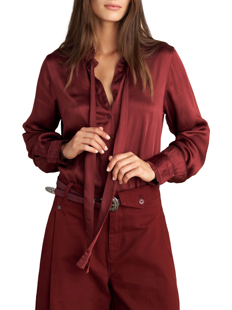 ΓΥΝΑΙΚΕΙΟ ΣΑΤΕΝ ΠΟΥΚΑΜΙΣΟ  1