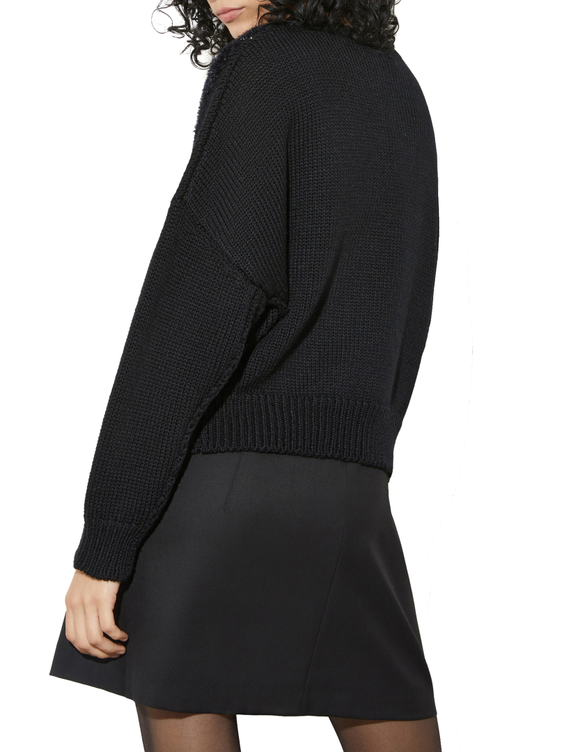 ΓΥΝΑΙΚΕΙΑ ΠΛΕΚΤΗ ΜΠΛΟΥΖΑ 2