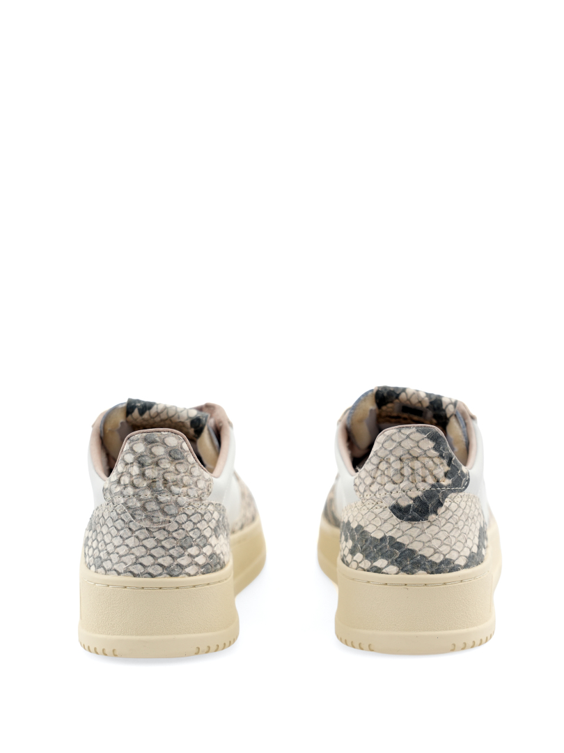 ΓΥΝΑΙΚΕΙΑ SNEAKERS 3