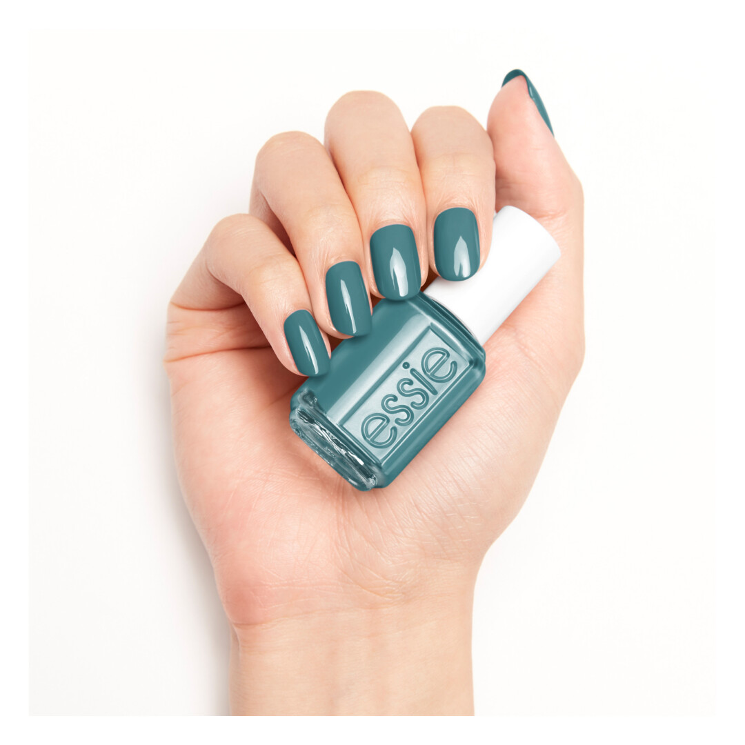 ESSIE 868 TRANSCEND THE TREND 3