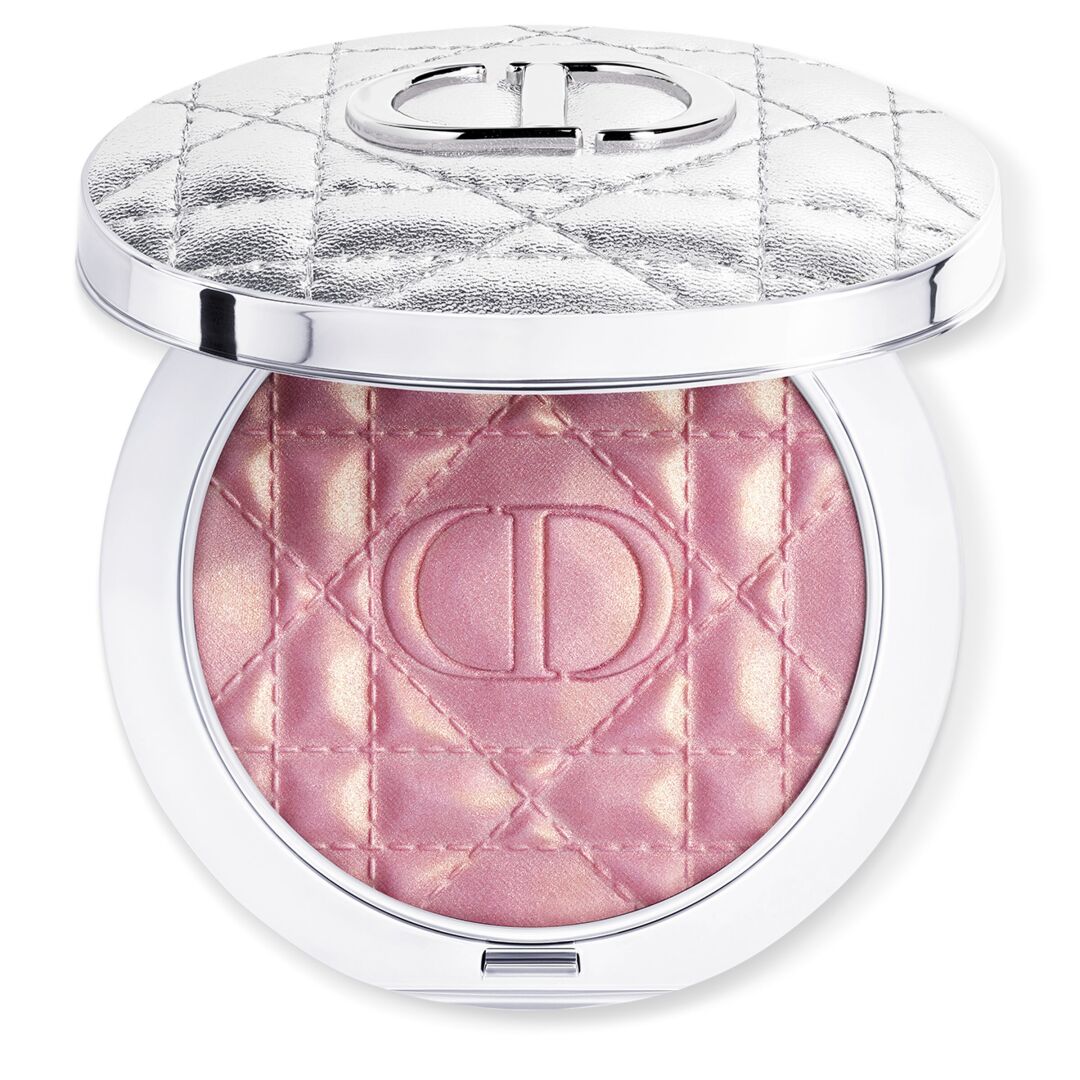 DIOR FOREVER GLOW LUMINIZER HIGHLIGHTER INFUSED WITH HYALURONIC ACID 1